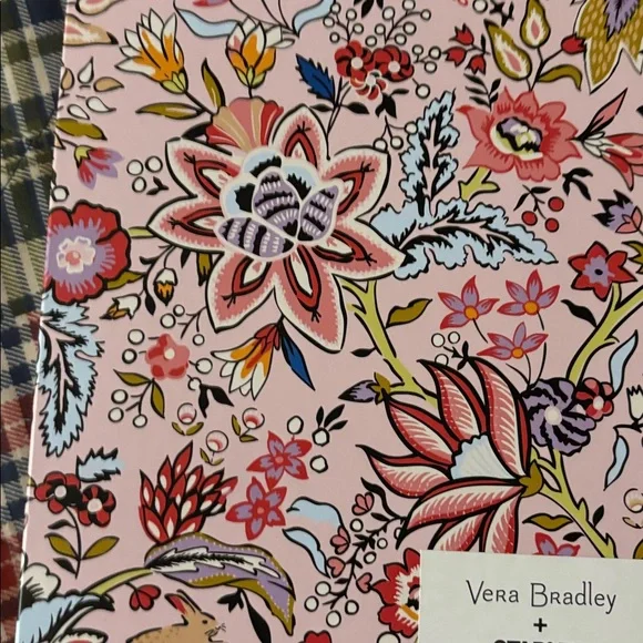 Vera Bradley Pink Floral three ring binder - Picture 7 of 7